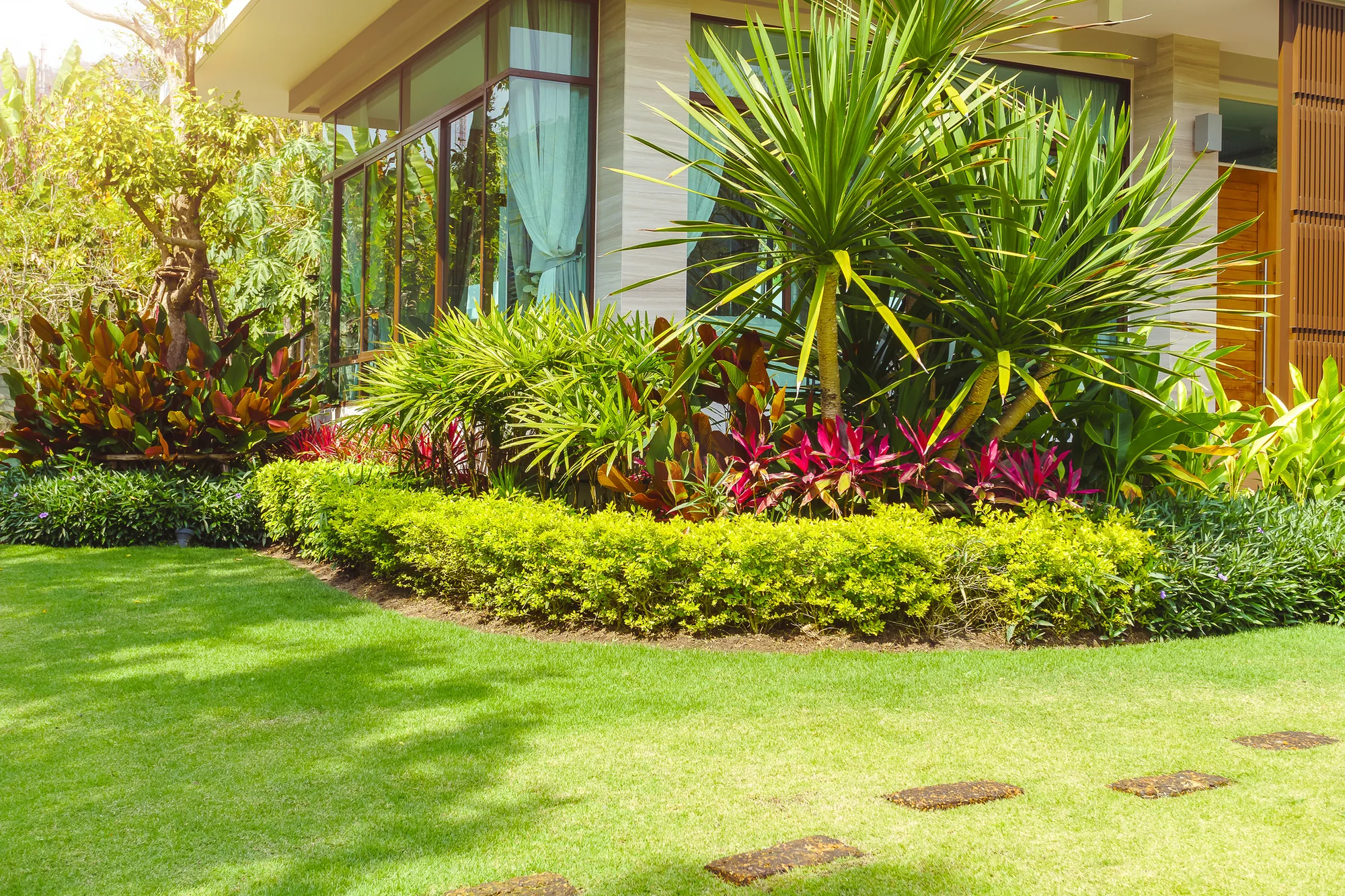 Seasonal Tips For Effective Lawn Maintenance Practices visual 3 for Lawn Maintenance